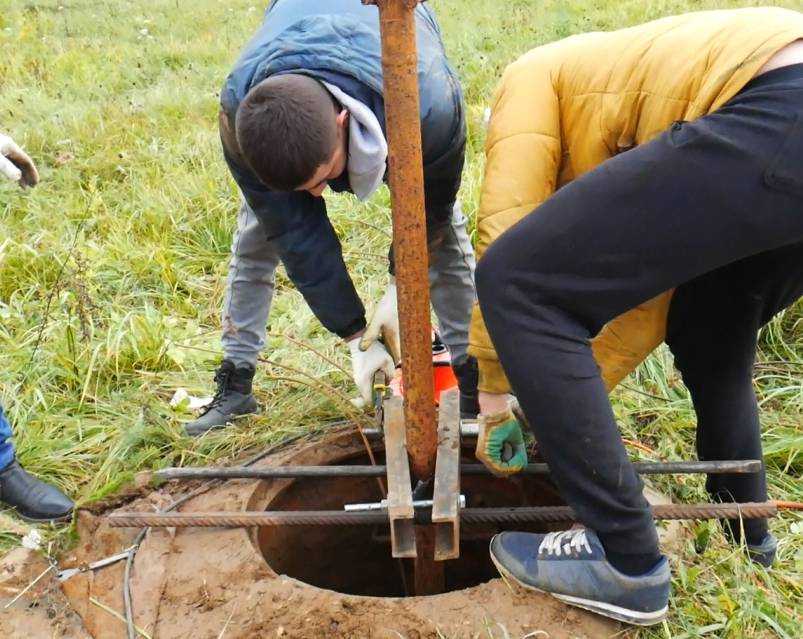 Как вытащить трубу из скважины и как достать звено обсадки