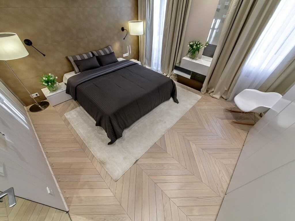 Ламинат в спальню: какой выбрать, как положить, рейтинг, фото, отзывы