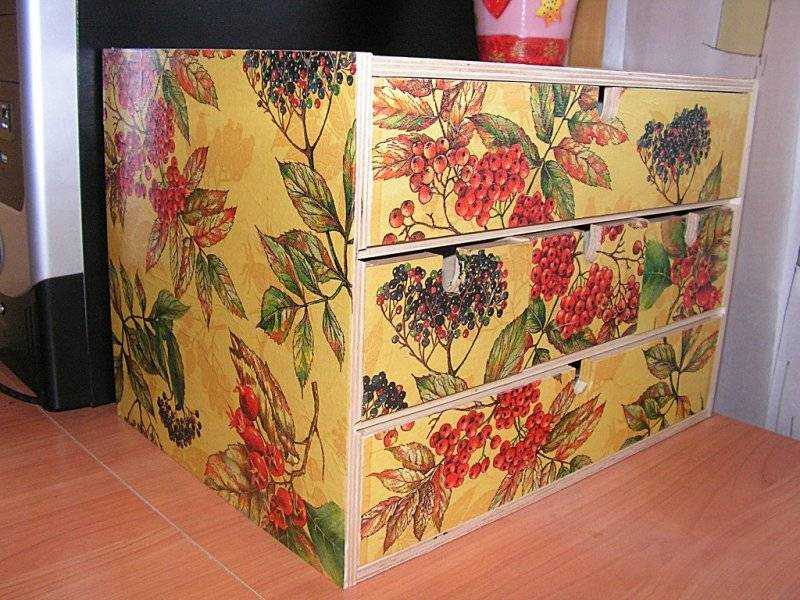 Декупаж мебели своими руками салфетками, обоями