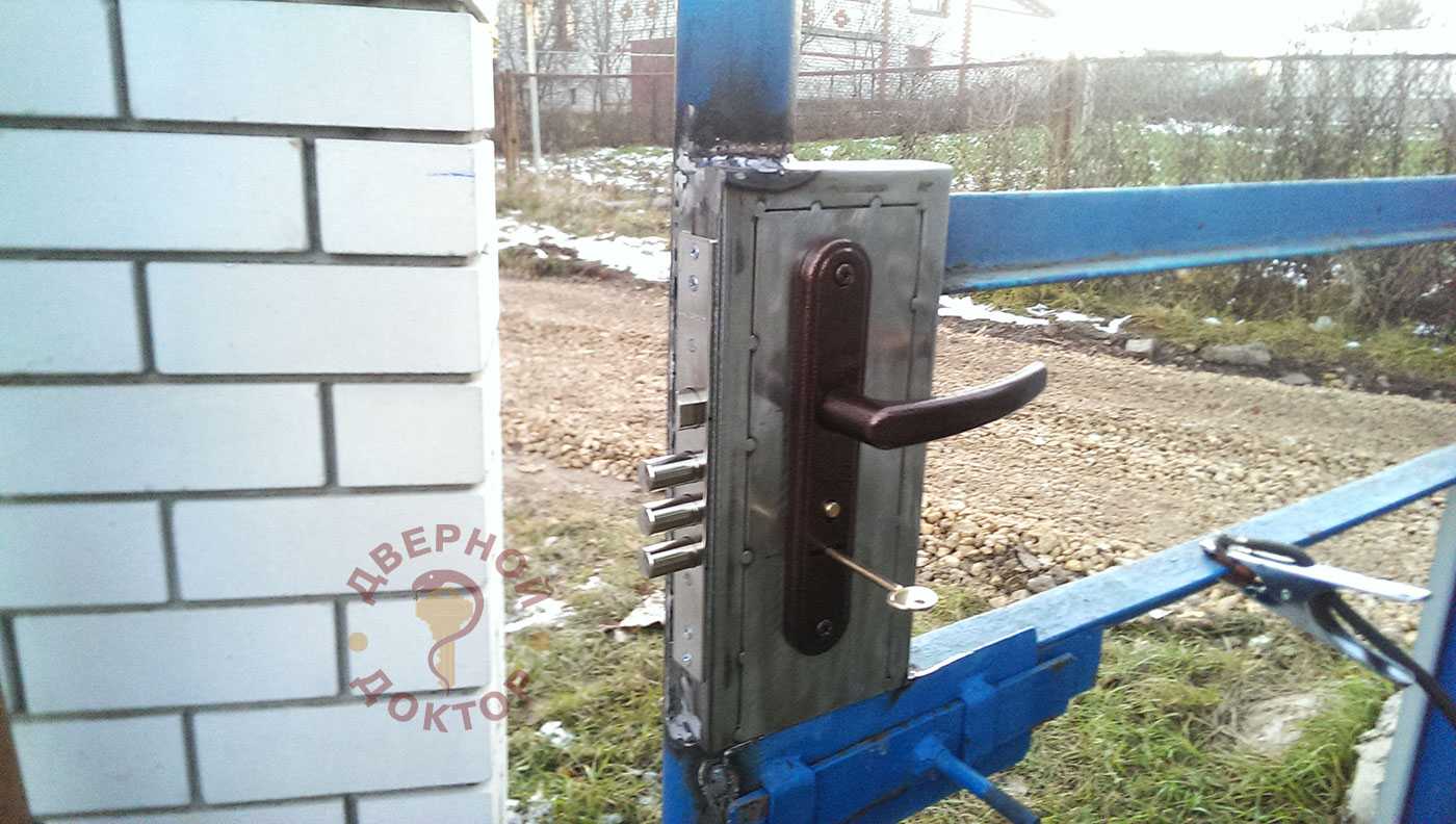 Замок на калитку: какой уличный выбрать и поставить, разновидности и варианты с ручкой